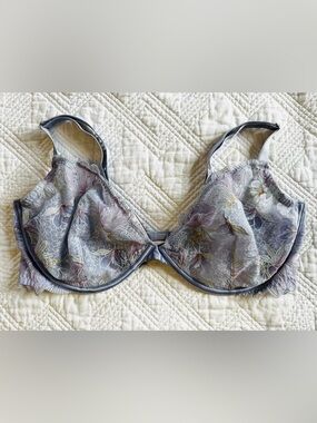 Victoria's Secret Dream Angels Periwinkle Lace Low Cut Demi Underwire Bra 38DD